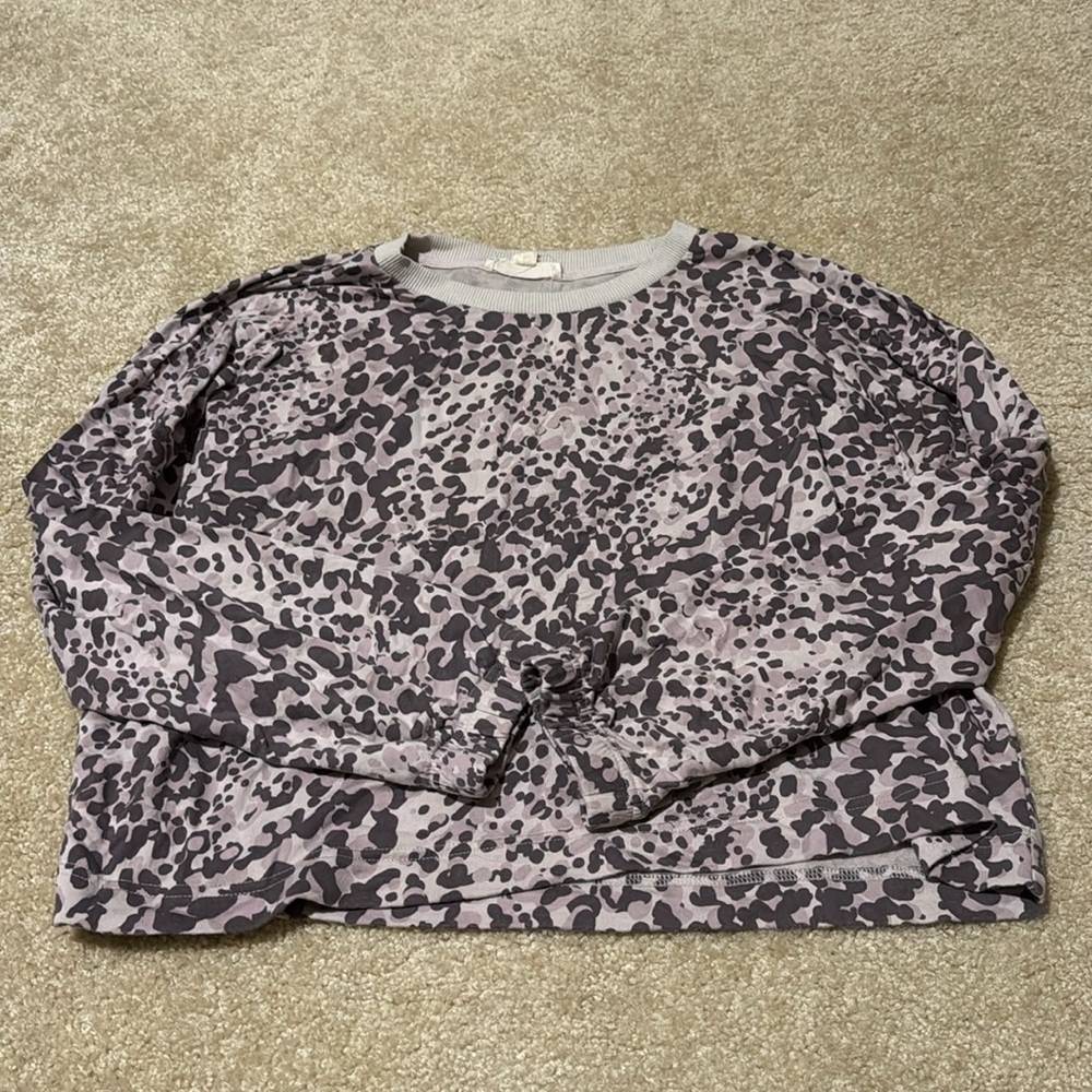 Matching Leopard Print Lounge Set - image 6